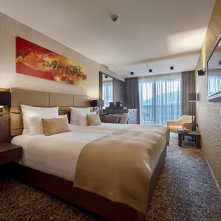 Hotel Zeta 4*