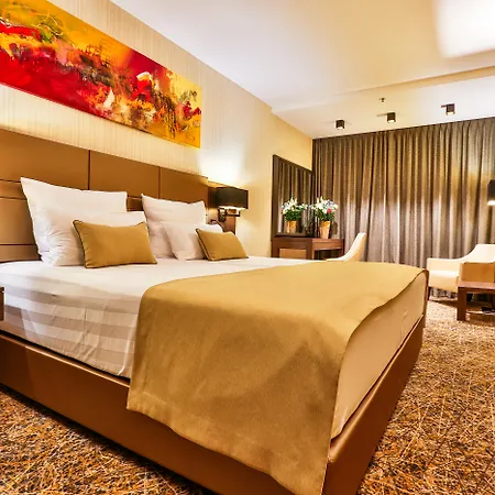 Hotel Zeta 4*