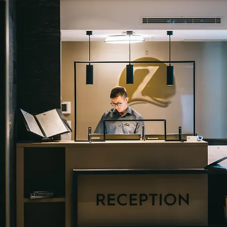 Zeta Hotel 4*