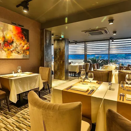 Zeta 4* Budva