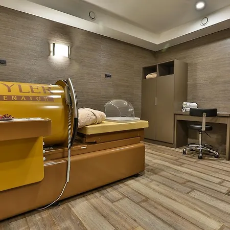 Hotel Zeta 4*